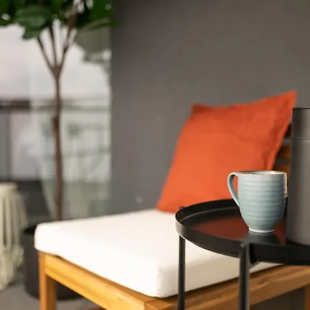 Dwellstay - Modernes I 55qm I 2 I Kueche I Bad I Terrasse I Tv I Netflix * Bad Hersfeld