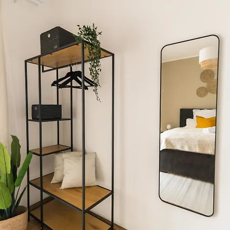 Dwellstay - Modernes I 55qm I 2 I Kueche I Bad I Terrasse I Tv I Wlan Appartement