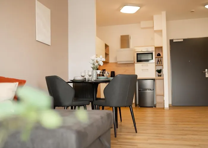 Dwellstay - Modernes I 55qm I 2 I Küche I Bad I Terrasse I Tv I Wlan * Bad Hersfeld